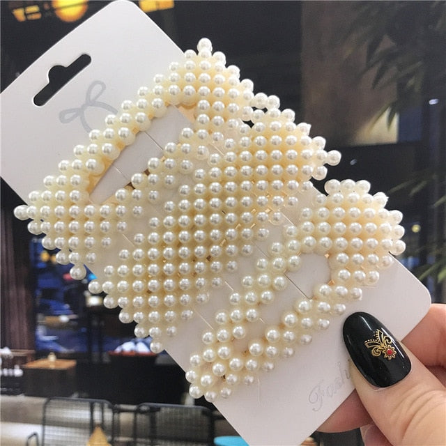 Pearls Hair Clips