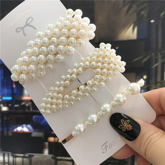 Pearls Hair Clips